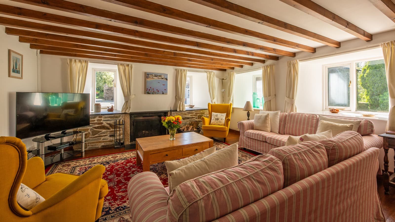 Treworgey Manor Holiday Cottages - Coach House Lounge